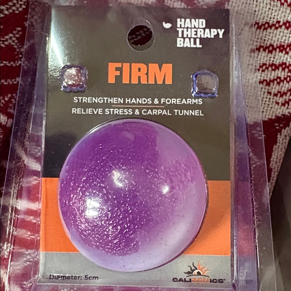 BUNDLE (7)Yoga Mats| Fitness Ball| Exercise Ball - Picture 4 of 5